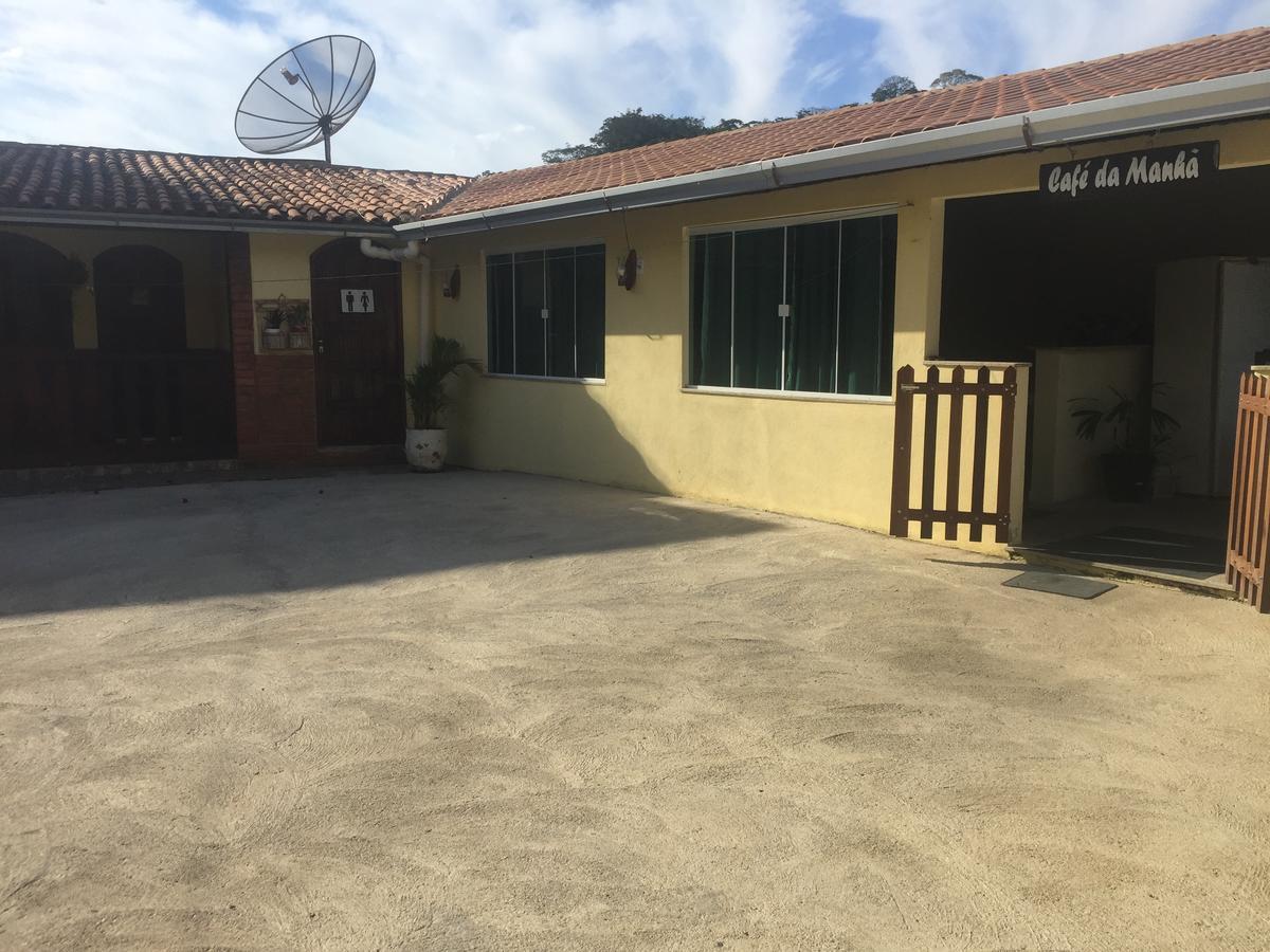 Pousada Marinho Society Paty do Alferes Exterior foto